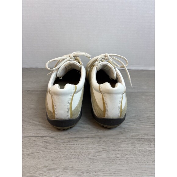 Ecco Woman’s Golf Shoes Size 7.5 (38) White W/ Gold Sides Rubber Spikes Leather - Picture 5 of 12